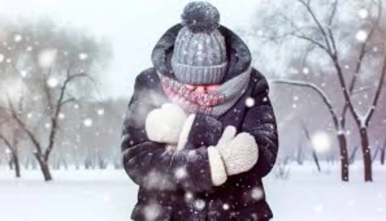 Mani e piedi sempre freddi, quali sono le cause? Un segnale del tuo corpo da non ignorare